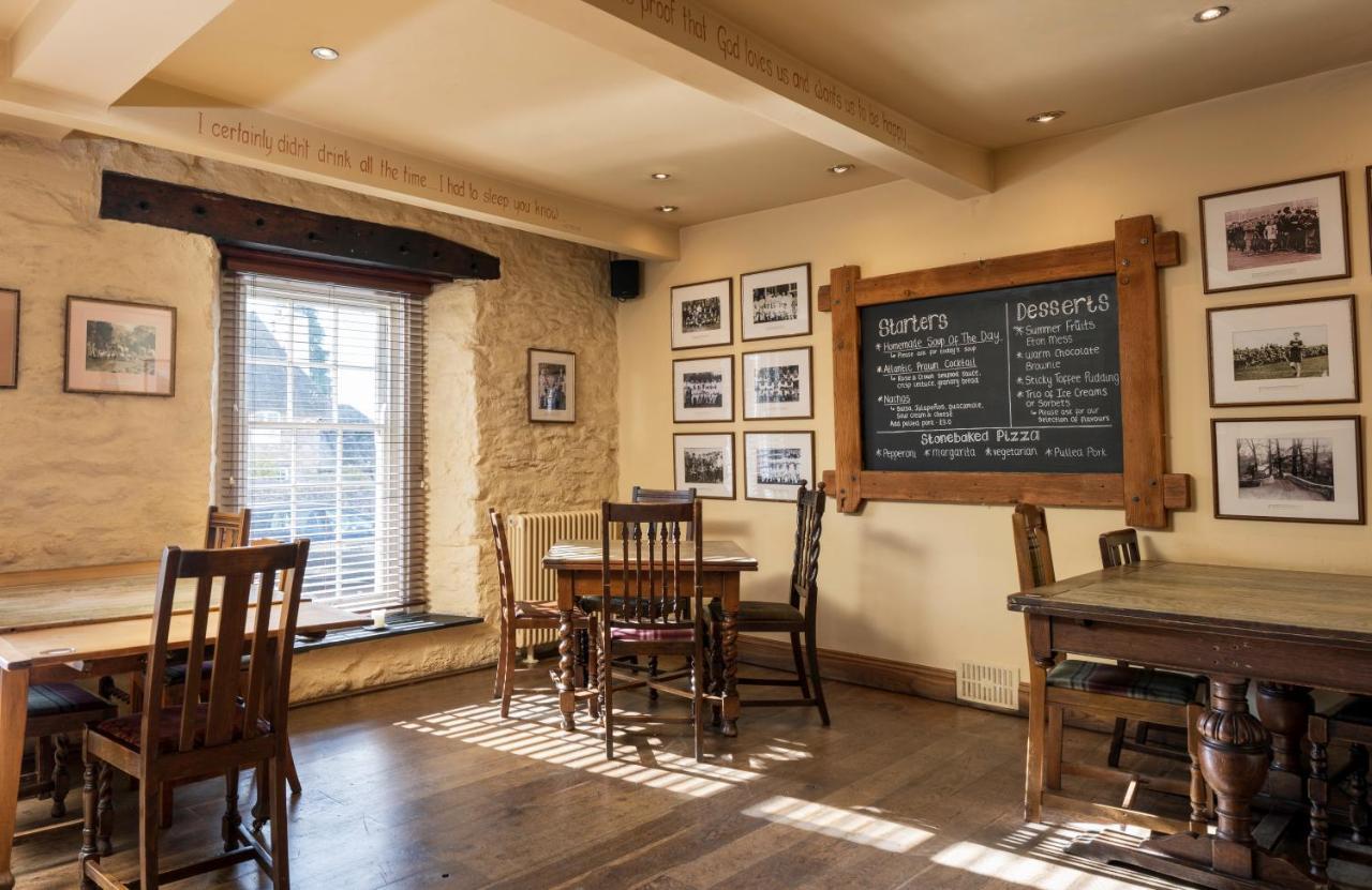 Rose And Crown Yealmpton Hotel Exterior photo